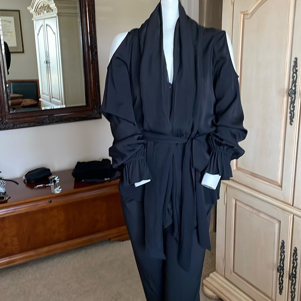 Rachel Zoe Silk Drape Neck & Front Balloon Sleeve Ruffle Wrist Blouse Top NWOT 6